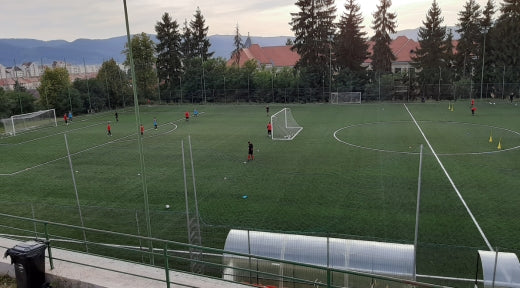 Teren de fotbal oficial, omologat FRF, Liceul Marton Aron ‑ Miercurea Ciuc, jud. Harghita